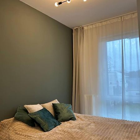 Warsaw Airport Apartment Buitenkant foto